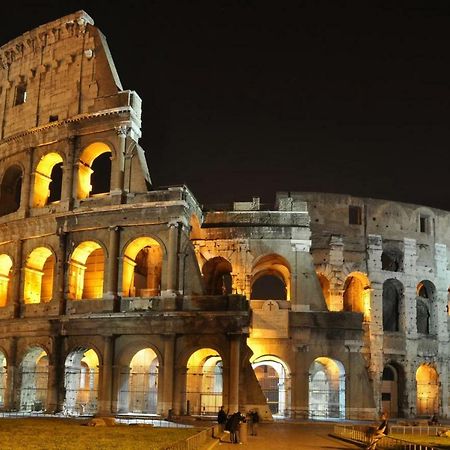 Romenjoy Colosseo المظهر الخارجي الصورة