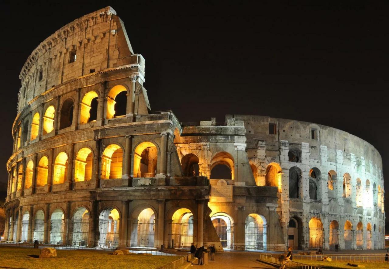 Romenjoy Colosseo المظهر الخارجي الصورة